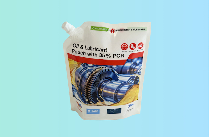 New recyclable oil and lubricant pouch containing 35% recycled plastic